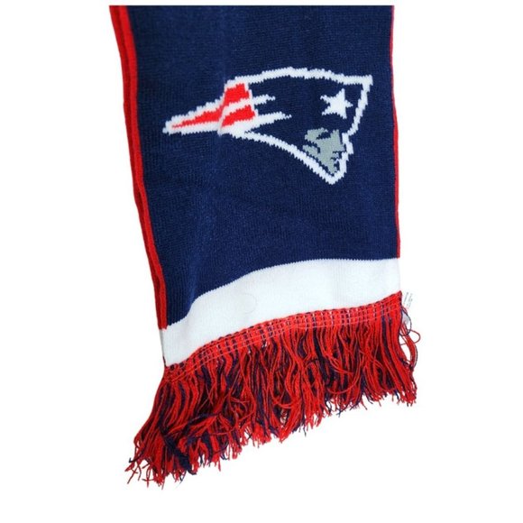 Stay Warm in Style with Foco Forever Collectibles NFL Patriots Scarf - Picture 2 of 11